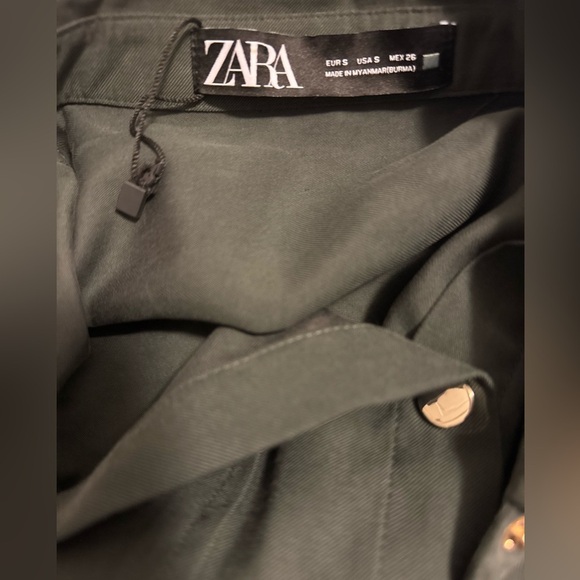 Zara Gray Utility Jacket with Relaxed Fit - Picture 7 of 9